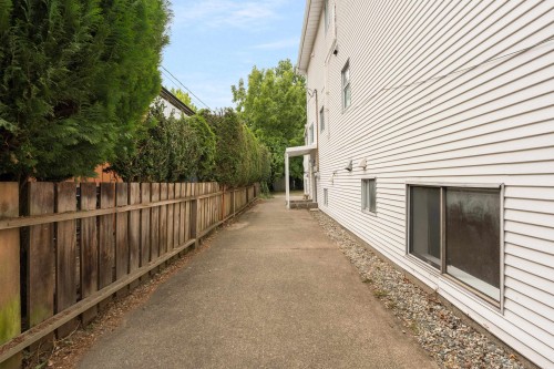 1038 51St Avenue E, Vancouver, BC 