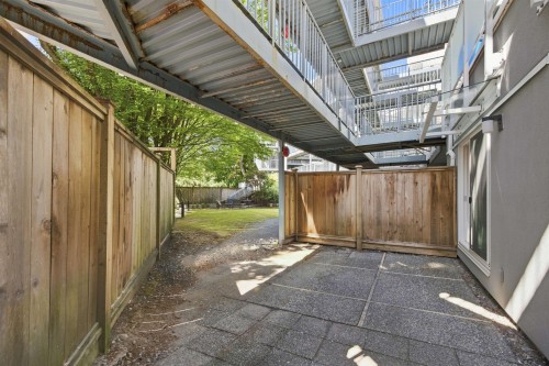 108-2020 8Th Avenue W, Vancouver, BC 