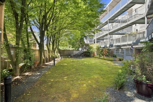 108-2020 8Th Avenue W, Vancouver, BC 