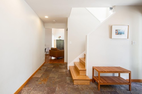 1529 Whitesails Drive, Bowen Island, BC 