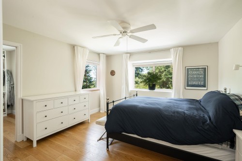 1529 Whitesails Drive, Bowen Island, BC 