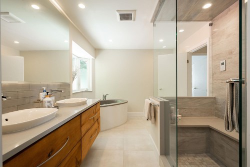 1529 Whitesails Drive, Bowen Island, BC 