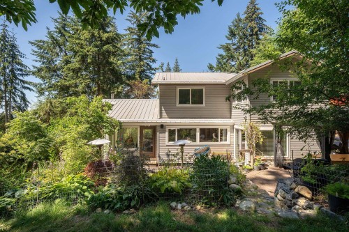 1529 Whitesails Drive, Bowen Island, BC 