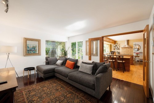 1529 Whitesails Drive, Bowen Island, BC 