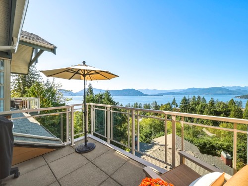 8547 Seascape Court, West Vancouver, BC 