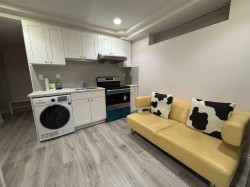 2783 W 20th Avenue Vancouver, BC V6L 1H1