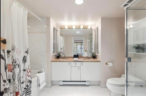 T19-1501 Howe Street, Vancouver, BC 