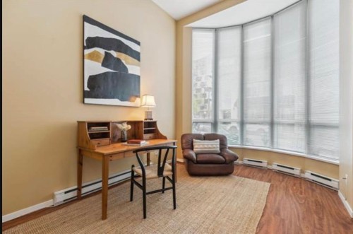 T19-1501 Howe Street, Vancouver, BC 