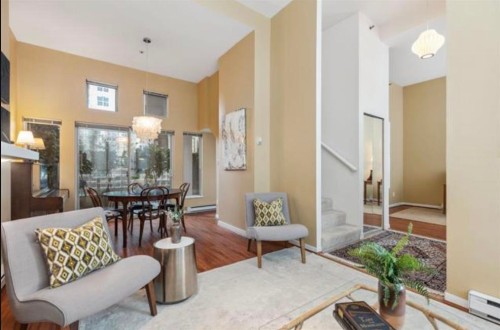 T19-1501 Howe Street, Vancouver, BC 