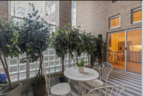 T19-1501 Howe Street, Vancouver, BC 