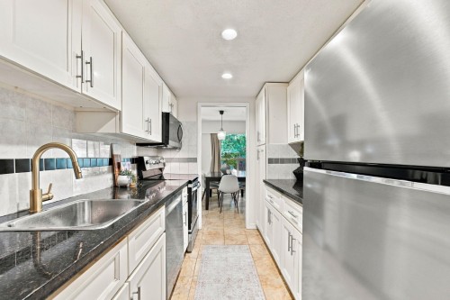 8-9151 Forest Grove Drive, Burnaby, BC 