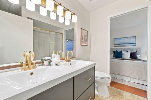 8-9151 Forest Grove Drive, Burnaby, BC 