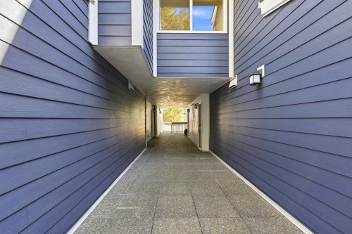 8-9151 Forest Grove Drive, Burnaby, BC 