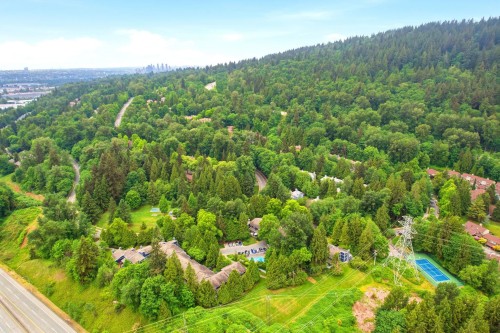 8-9151 Forest Grove Drive, Burnaby, BC 