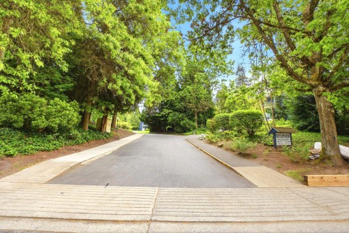 8-9151 Forest Grove Drive, Burnaby, BC 