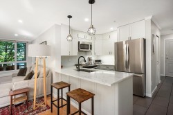 203-3235 4th Avenue WVancouver, BC V6K 1R8