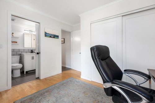 203-3235 4Th Avenue W, Vancouver, BC 