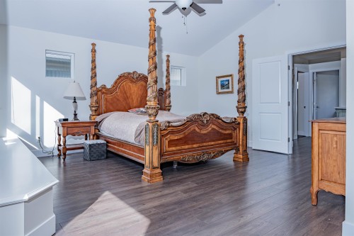 10329 238A Street, Maple Ridge, BC 