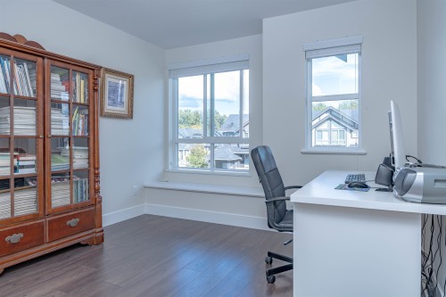 10329 238A Street, Maple Ridge, BC 