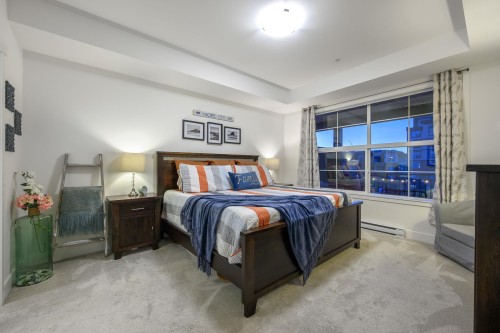 316-22633 Selkirk Avenue, Maple Ridge, BC 