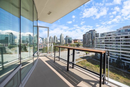 806-1633 Ontario Street, Vancouver, BC 