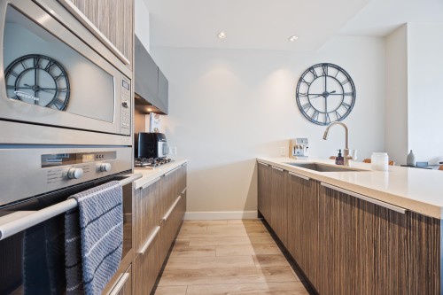 806-1633 Ontario Street, Vancouver, BC 