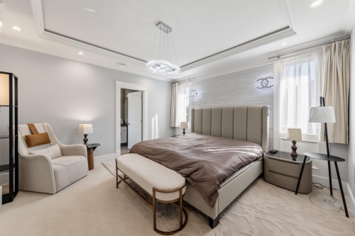 7571 Bridge Street, Richmond, BC 