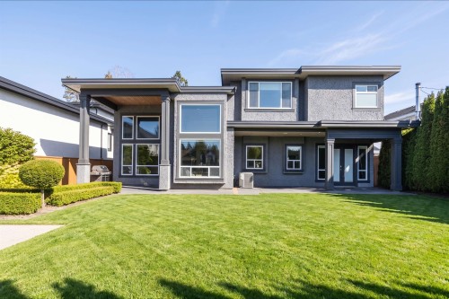7571 Bridge Street, Richmond, BC 