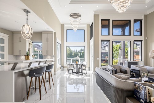 7571 Bridge Street, Richmond, BC 