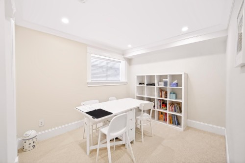1433 48Th Avenue W, Vancouver, BC 