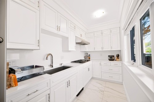 1433 48Th Avenue W, Vancouver, BC 