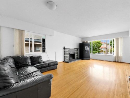 1972 51St Avenue E, Vancouver, BC 