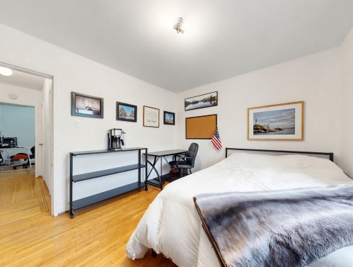 1972 51St Avenue E, Vancouver, BC 