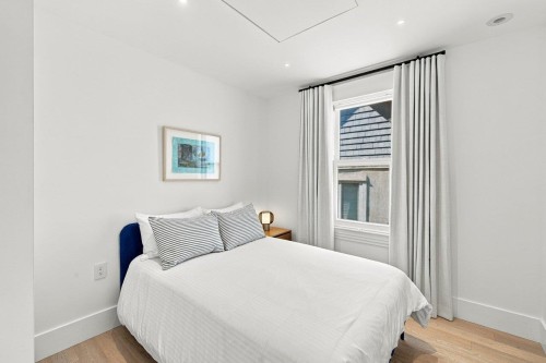 279 18Th Avenue E, Vancouver, BC 