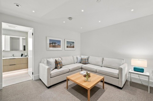 279 18Th Avenue E, Vancouver, BC 