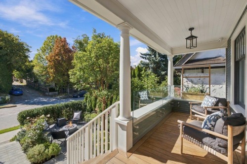 279 18Th Avenue E, Vancouver, BC 