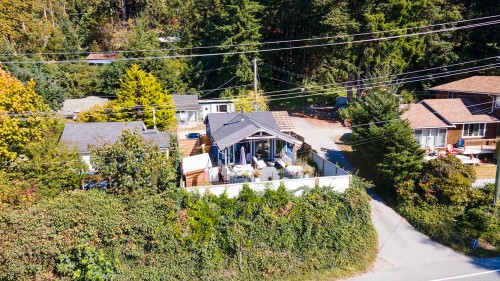 5273 Little Lane, Sechelt, BC 