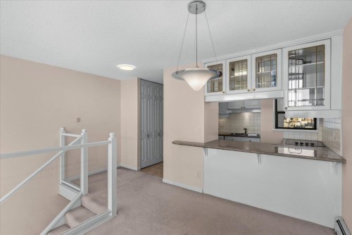 1601-1995 Beach Avenue, Vancouver, BC 