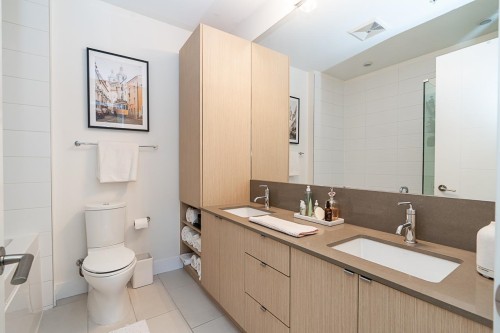 208-262 Salter Street, New Westminster, BC 