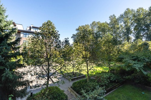 208-262 Salter Street, New Westminster, BC 