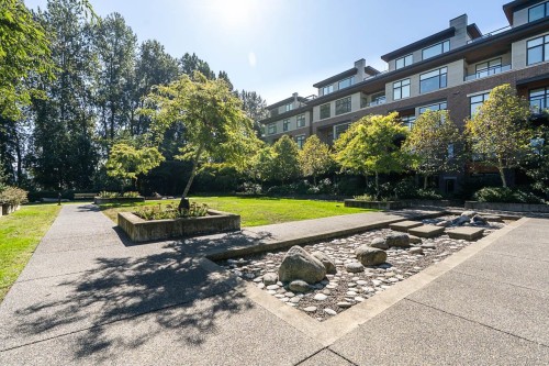 208-262 Salter Street, New Westminster, BC 
