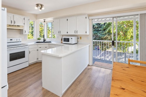 12232 Cypress Court, Pitt Meadows, BC 