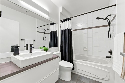 406-1688 Cypress Street, Vancouver, BC 