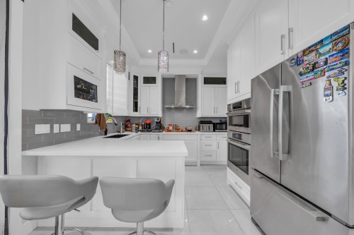 768 58Th Avenue E, Vancouver, BC 