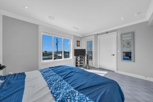 768 58Th Avenue E, Vancouver, BC 