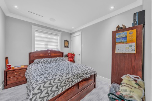 768 58Th Avenue E, Vancouver, BC 