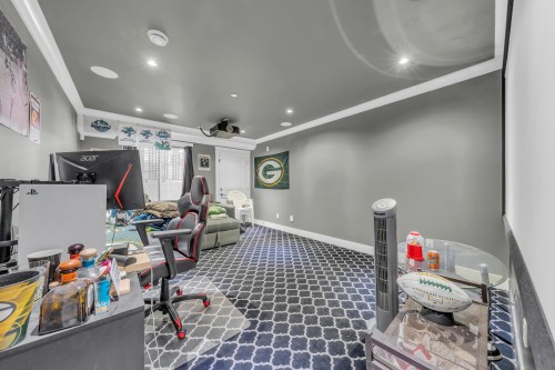 768 58Th Avenue E, Vancouver, BC 