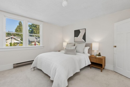 443 7Th Street E, North Vancouver, BC 