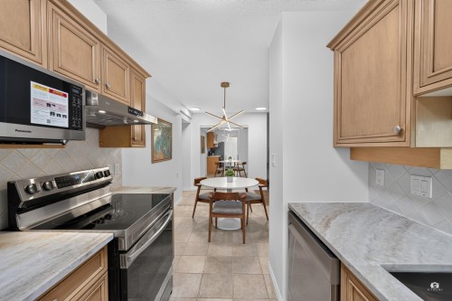 202-5639 Hampton Place, Vancouver, BC 