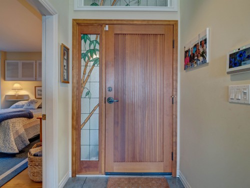 6577 Sunshine Coast Highway, Sechelt, BC 